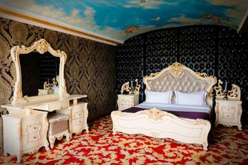 Президентский люкс в Отеле Grand Opera Hotel